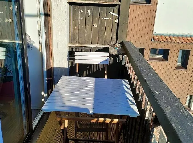 Lägenhet A L'ocean Au Dessus Des Pins